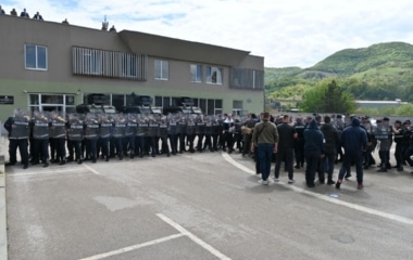 U Zenici izvedena pokazna policijska vježba na temu kontrole masa i prevencije masovnih nereda