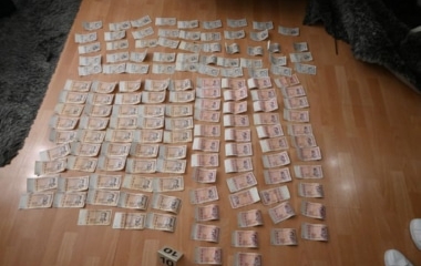 Policija u Kaknju izvršenim pretresom pronašla i oduzela drogu, oružje, municiju i nova